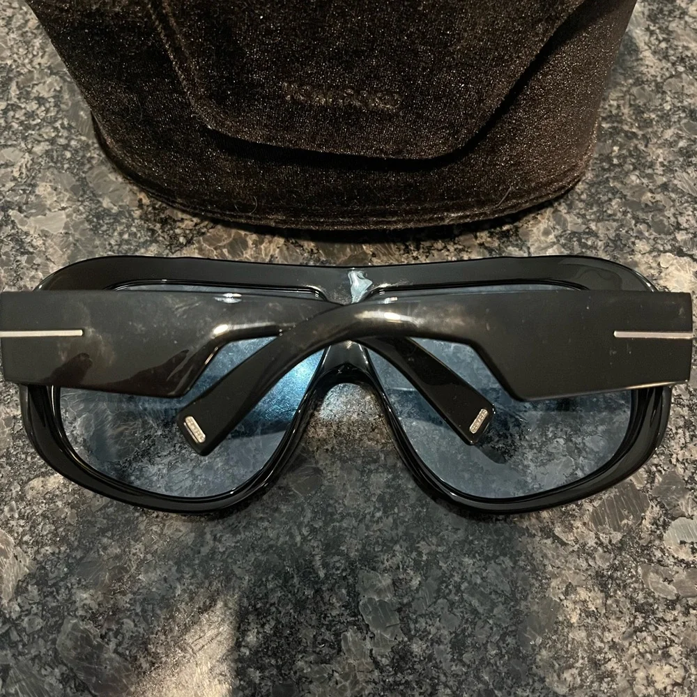 Tom Ford Black and Blue Shield Sunglasses - Picture 5 of 7